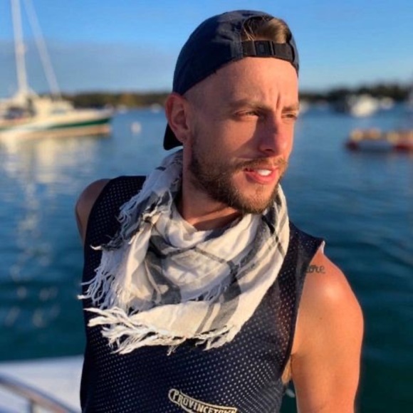 Meet your Posher, Stephen - Picture 1 of 1